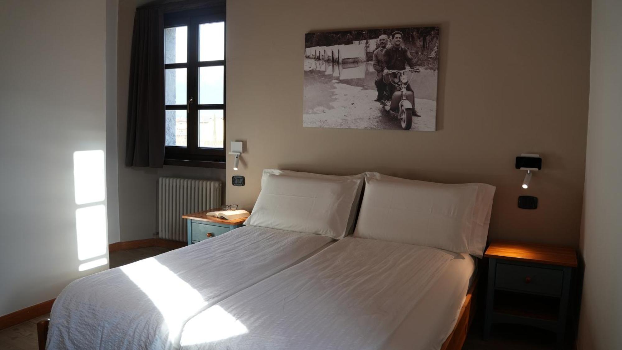 Residence La Colombera Riva del Garda Room photo