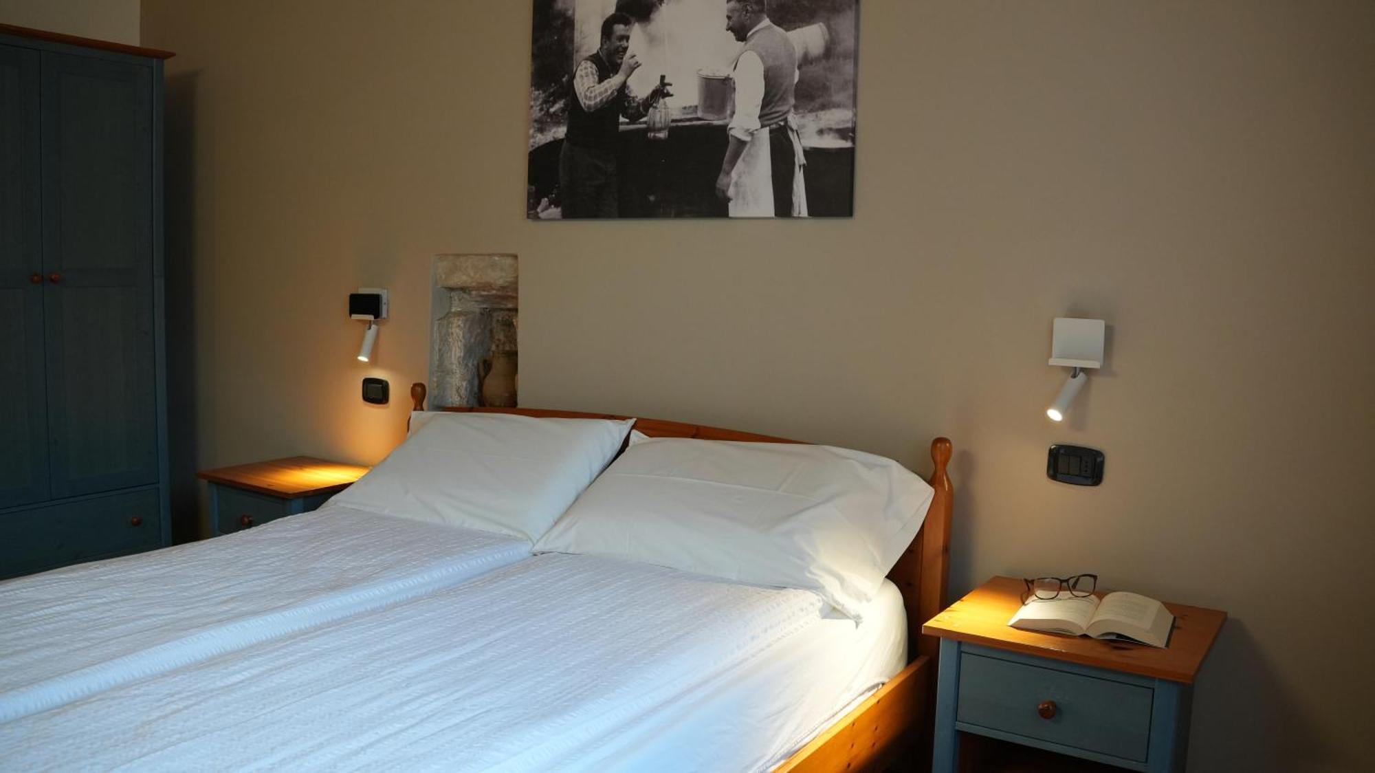 Residence La Colombera Riva del Garda Room photo