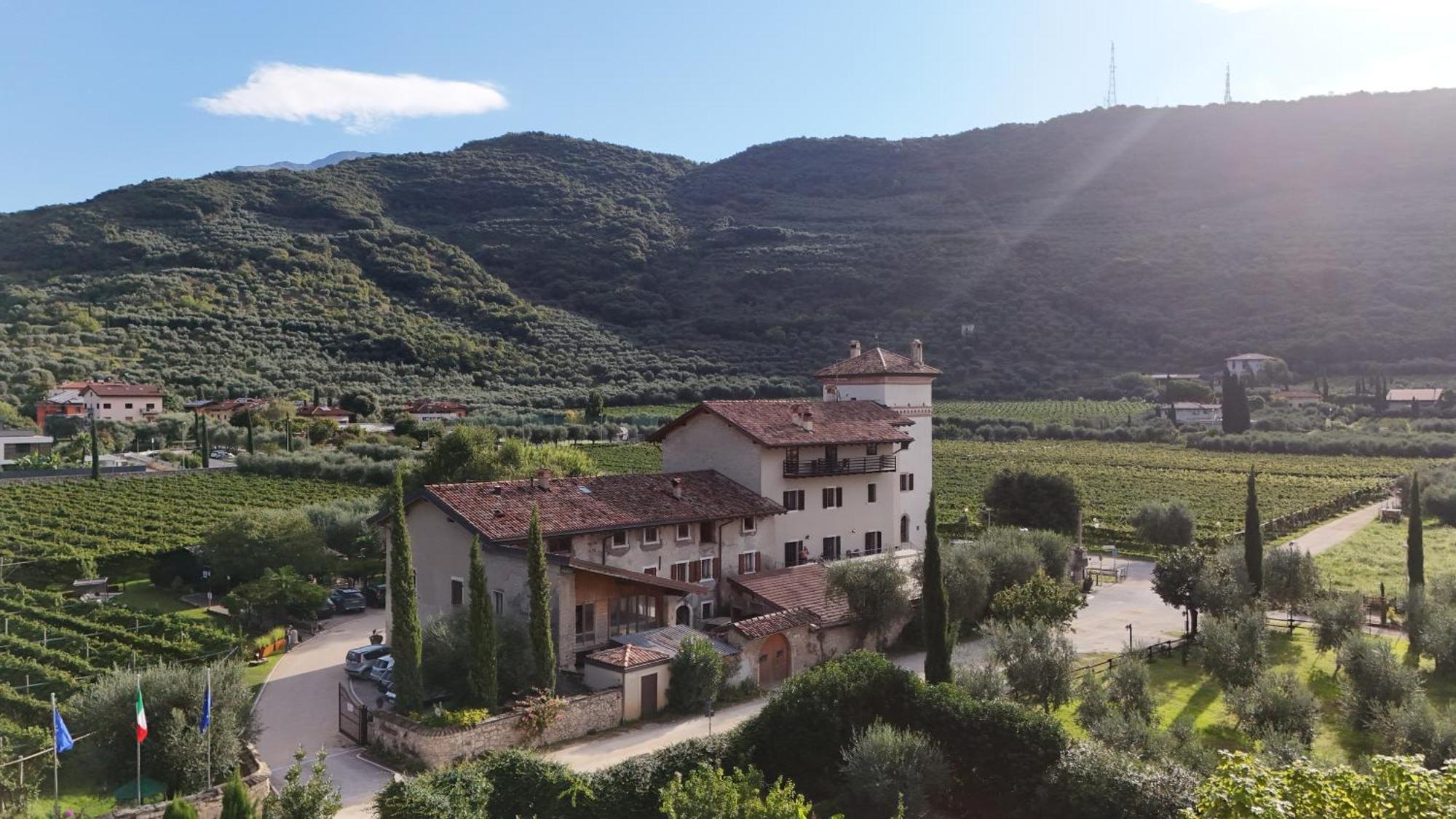 Residence La Colombera Riva del Garda Exterior photo