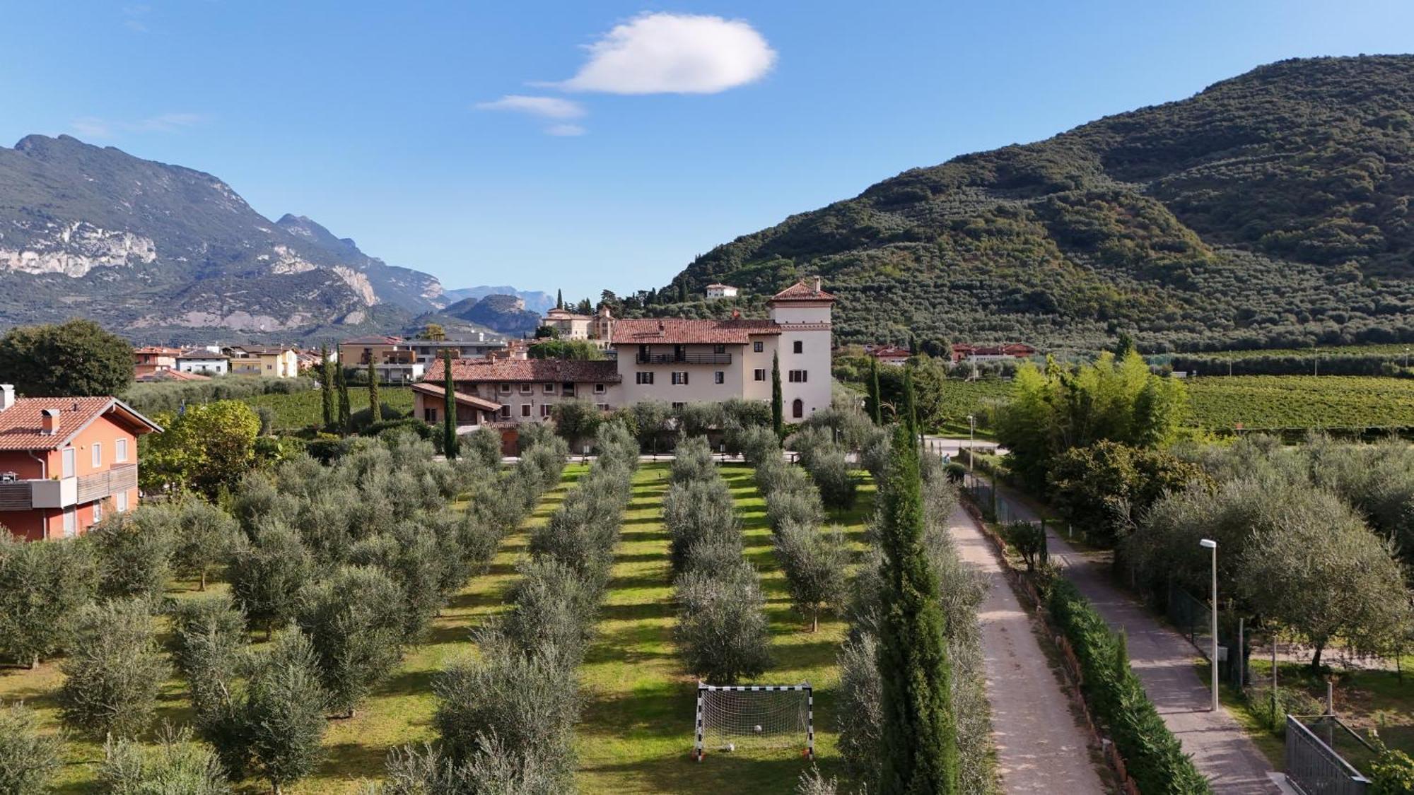 Residence La Colombera Riva del Garda Exterior photo